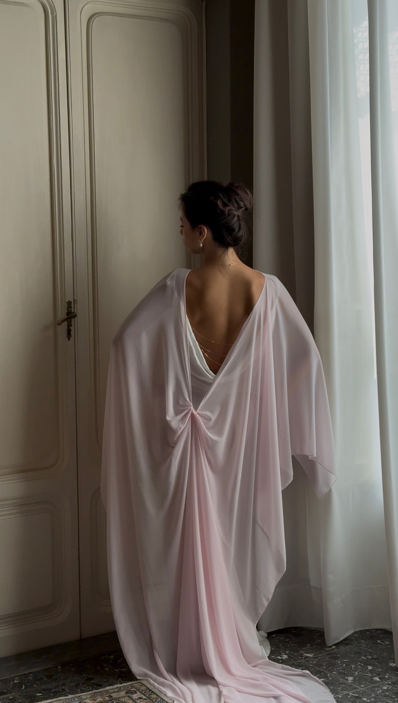 Delfino Cape Rosa